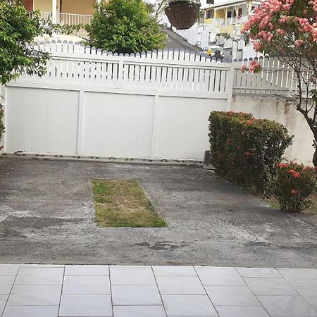 Apartament Le P'Tit Nid Cocodydy Baillif Zewnętrze zdjęcie