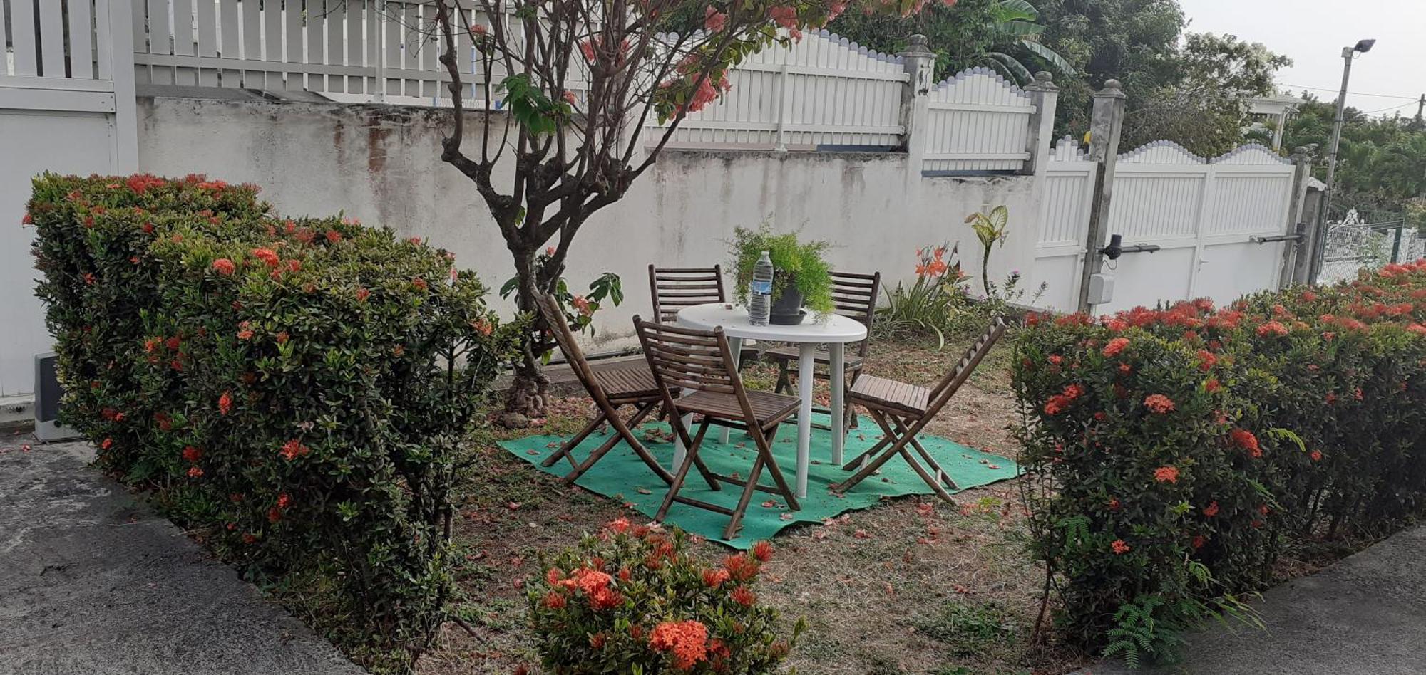Apartament Le P'Tit Nid Cocodydy Baillif Zewnętrze zdjęcie